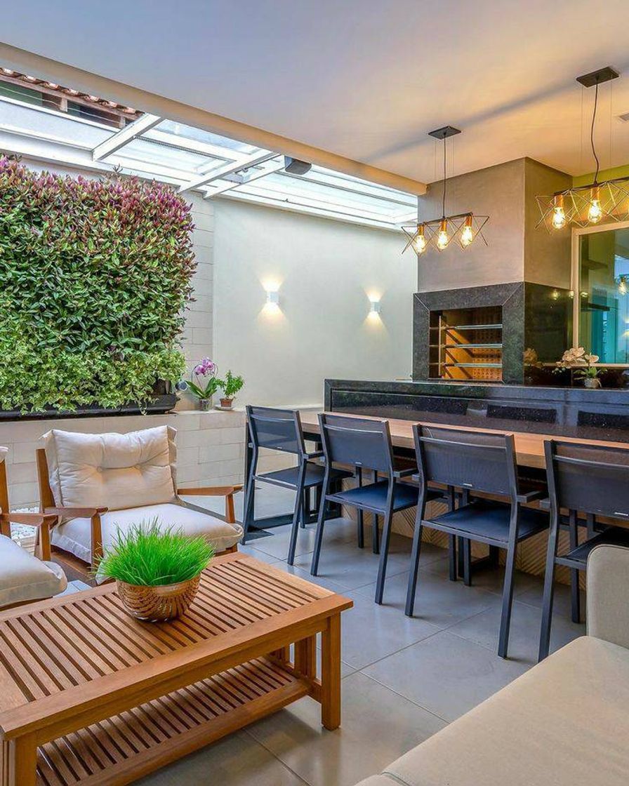 Moda Espaço gourmet com jardim vertical🌿☘🍃