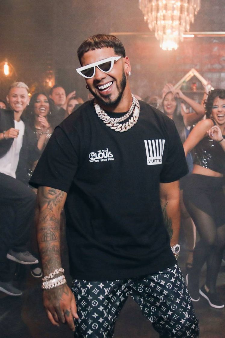 Fashion Anuel AA