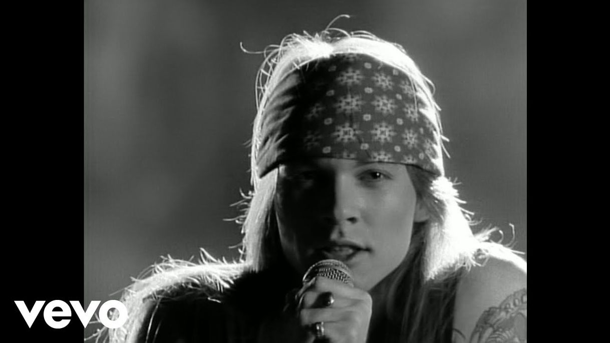 Moda Guns N' Roses - Sweet Child O' Mine (Official Music Video) - YouTube