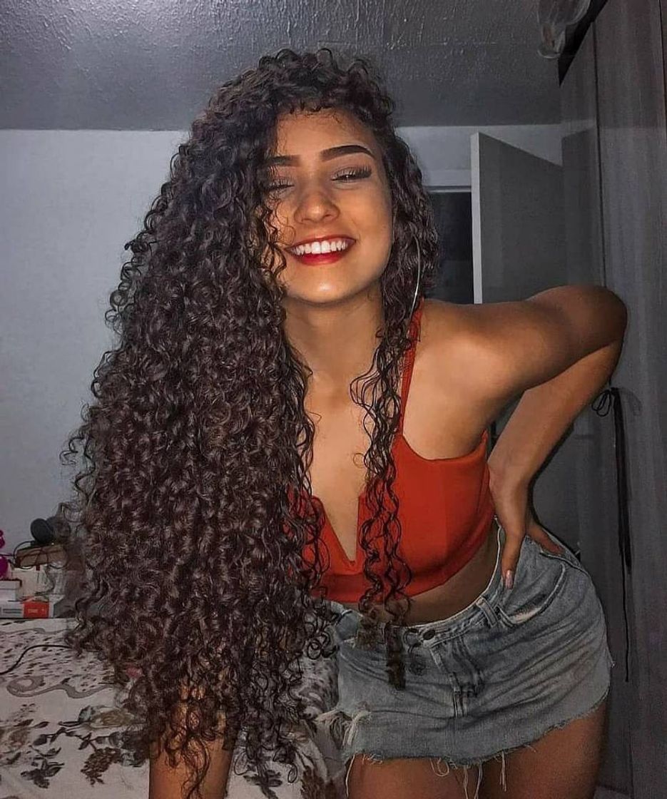 Moda Cabelo cacheado longo 😍