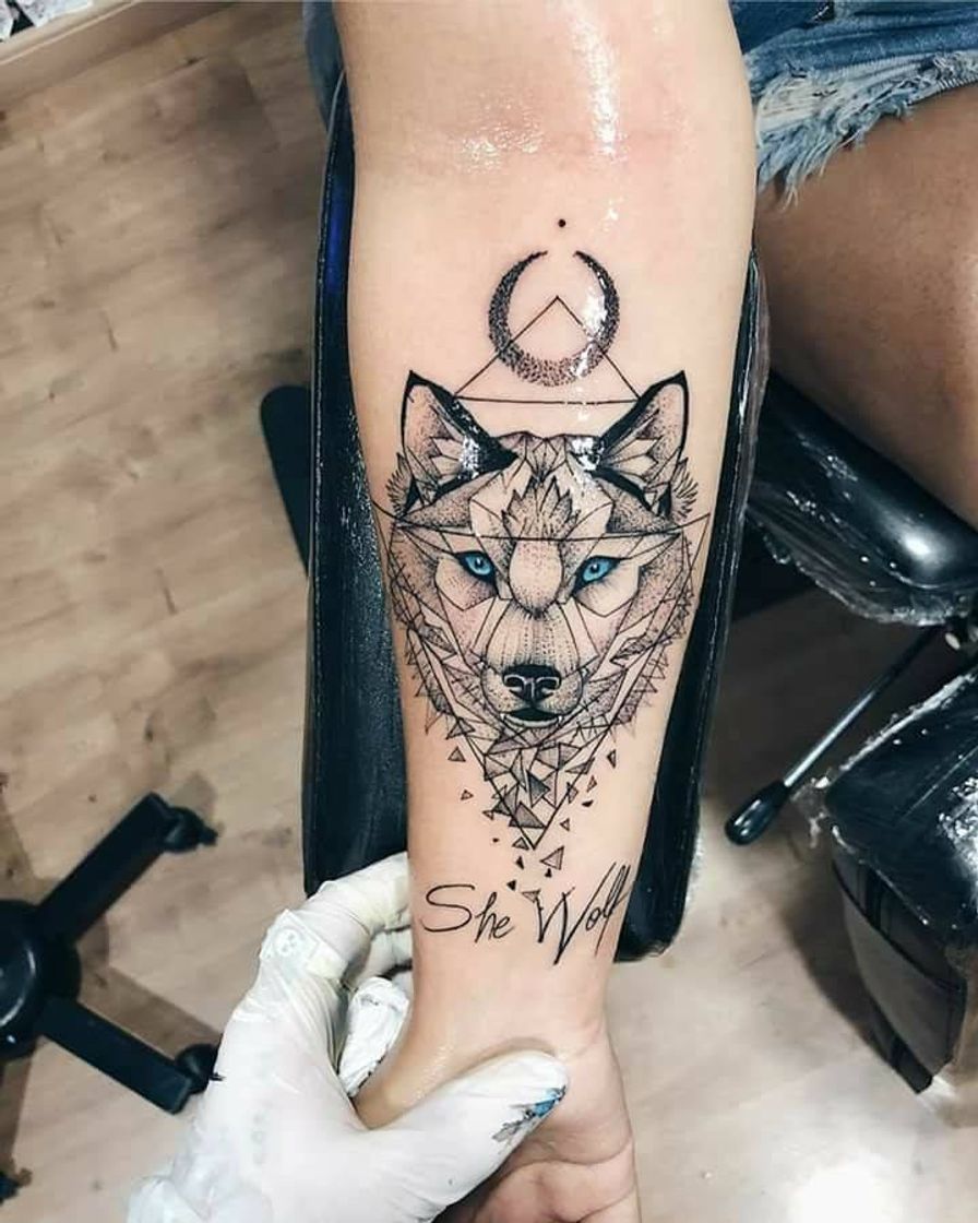 Fashion Tatuagem - lobo