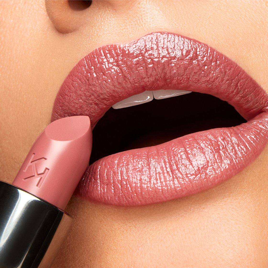 Social KIKO MILANO GOSSAMER EMOTION CREAMY LIPSTICK BOLD
