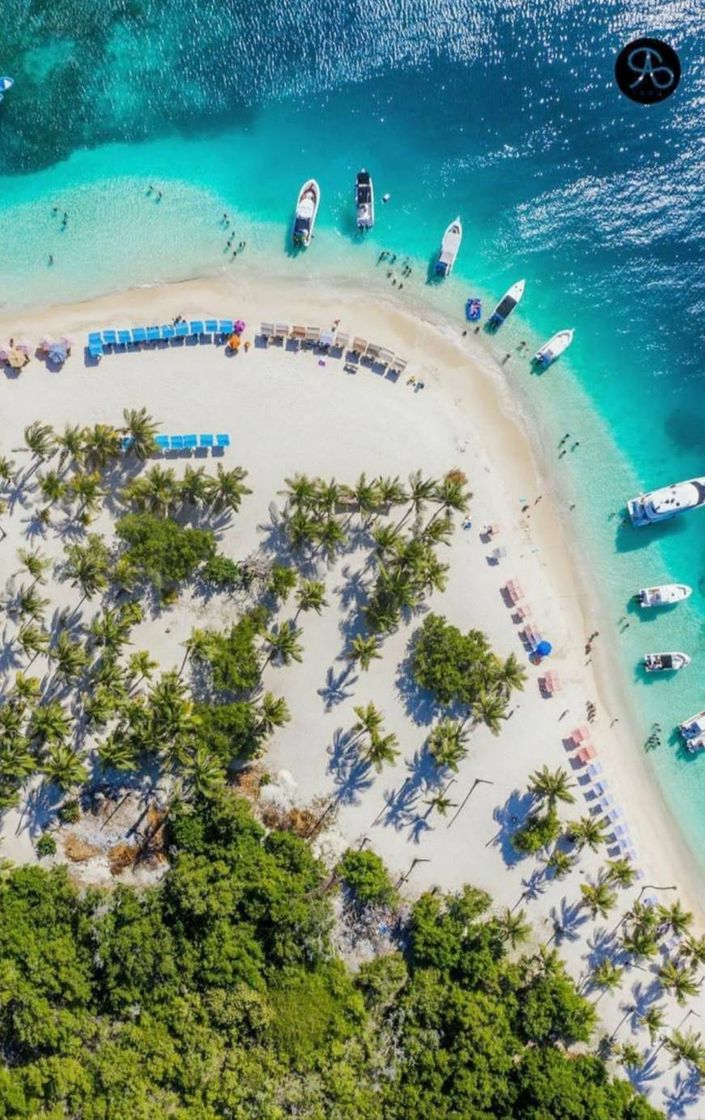 Fashion 🇻🇪Cayo Sombrero, Parque Nacional Morrocoy, Venezuela🇻🇪🌟