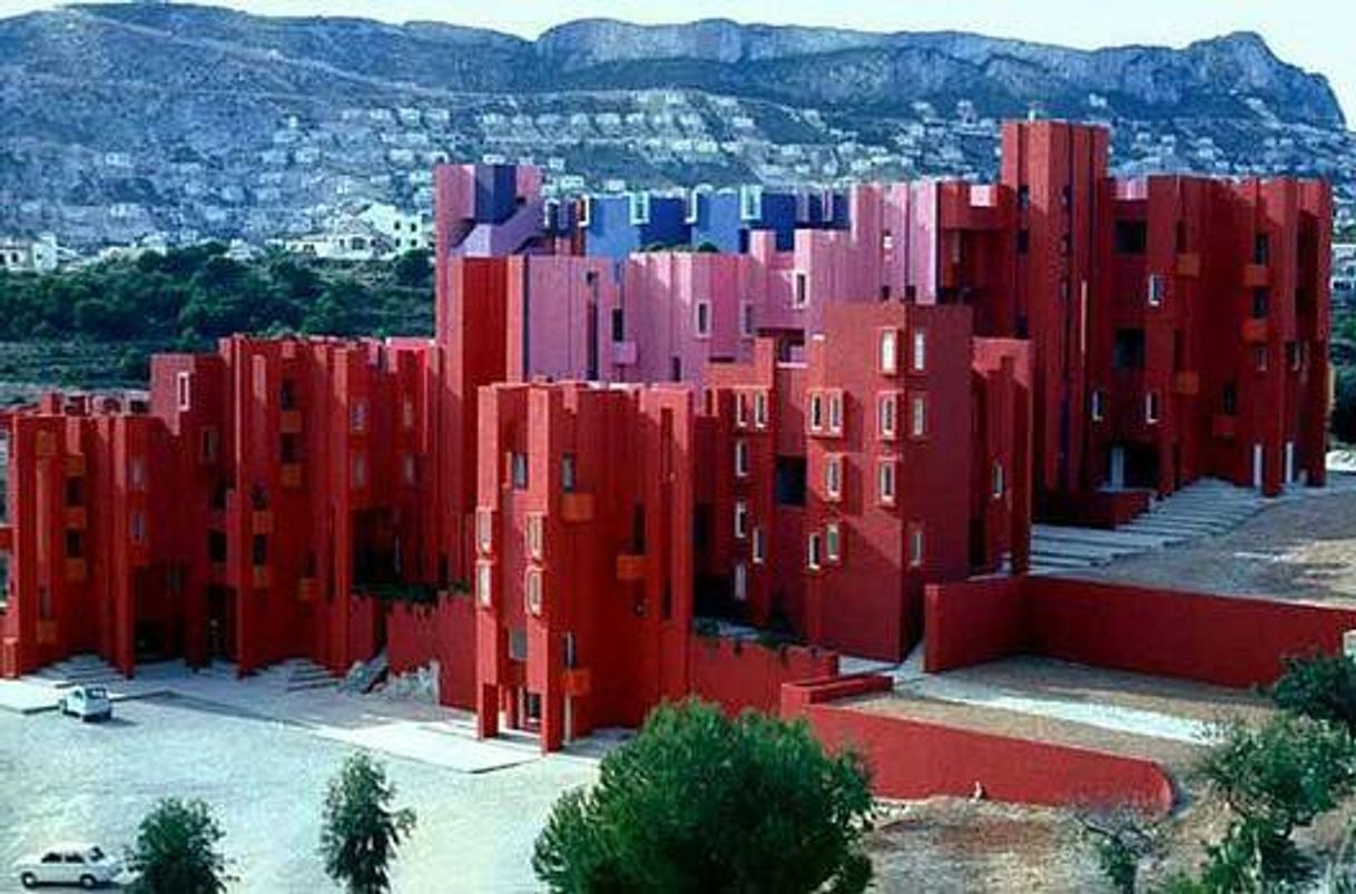 Lugar La Muralla Roja Loft