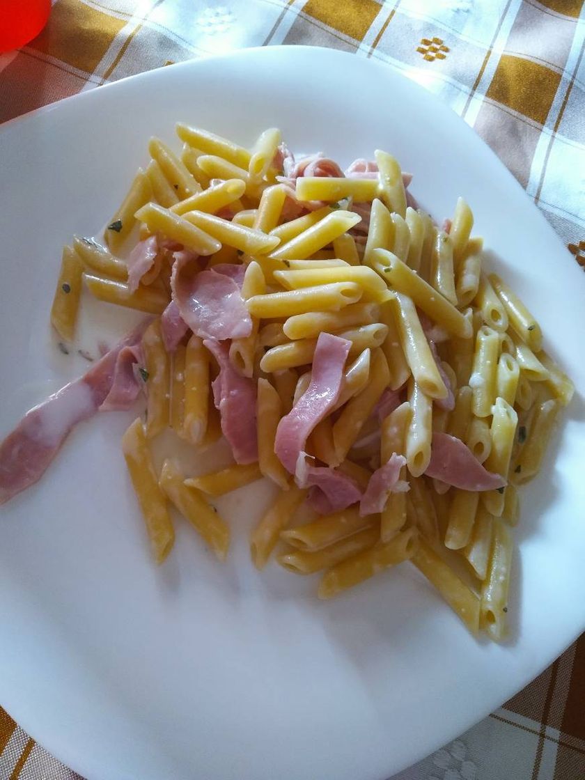 Moda Macarrones Carbonara