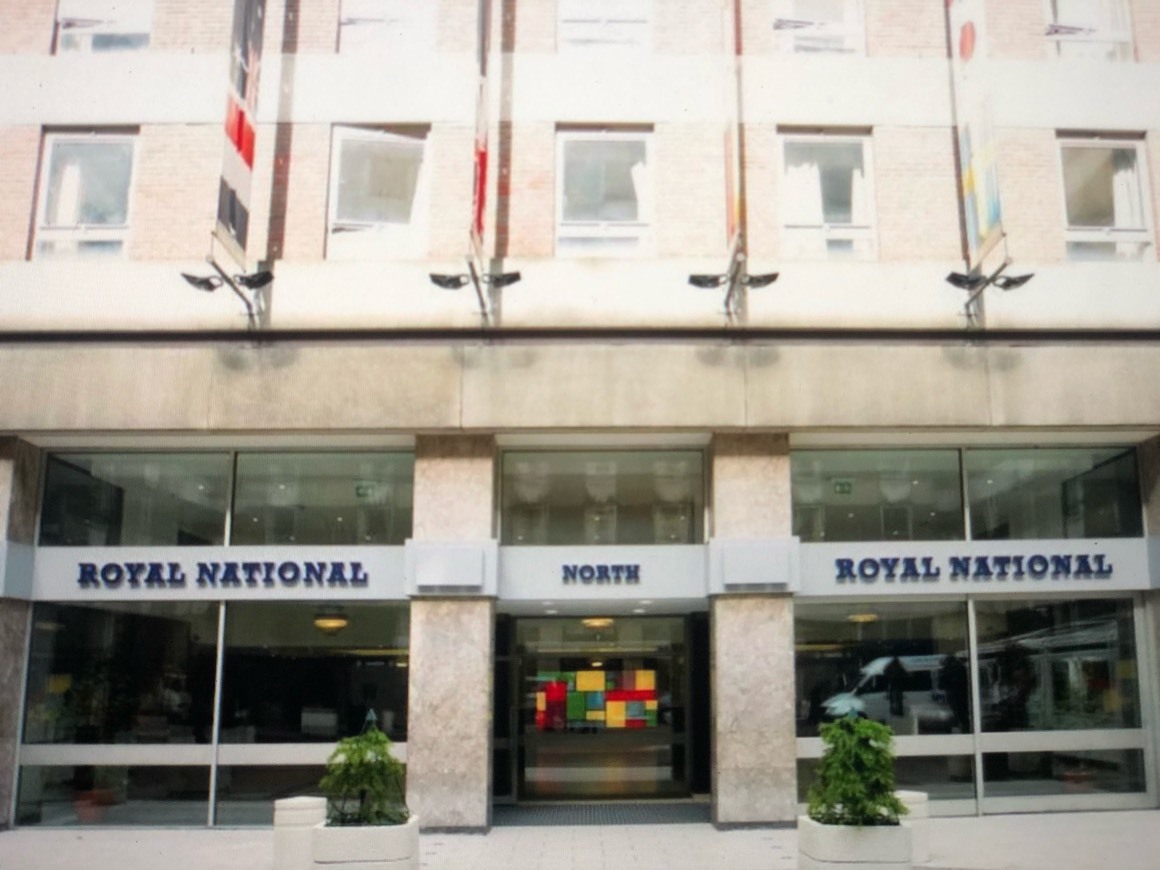 Place Royal National Hotel