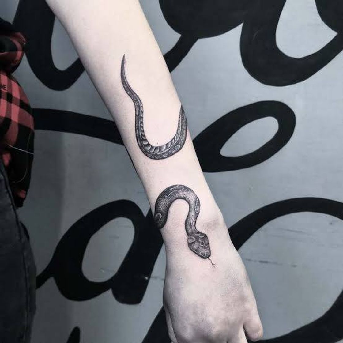 Moda tatuagem cobra