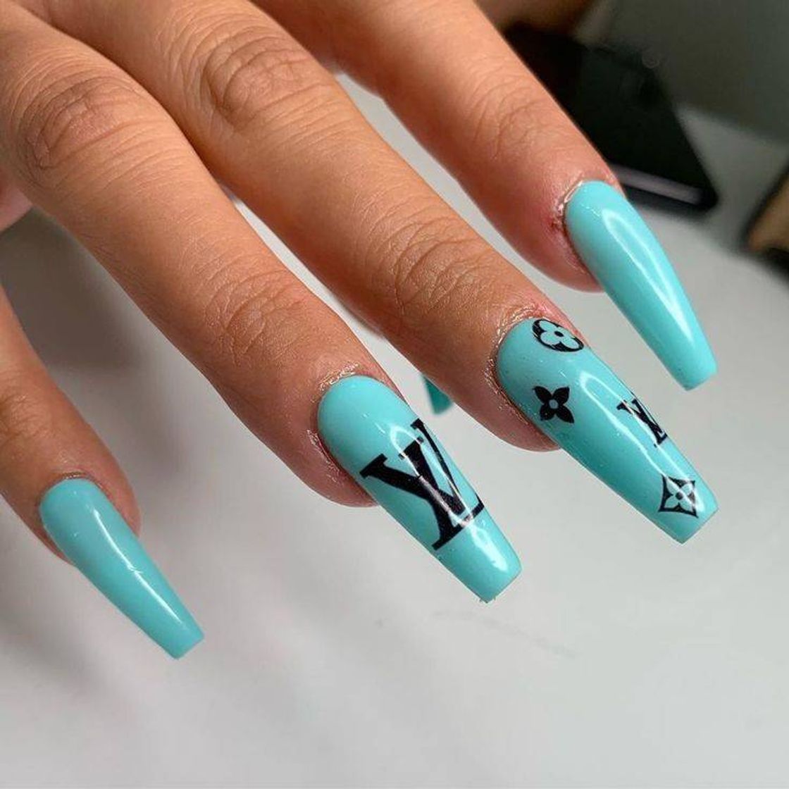 nails 