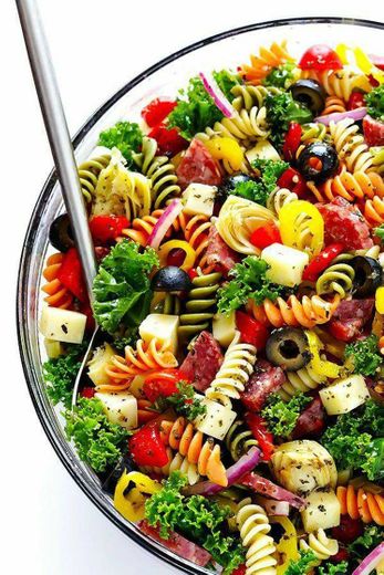 Rainbow pasta salad 🍲