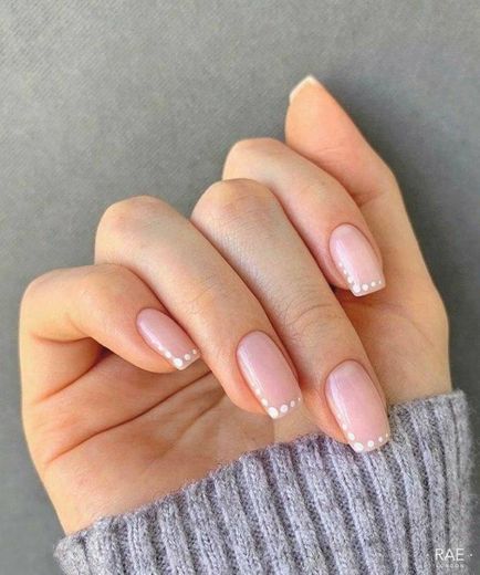 Unhas delicadas 