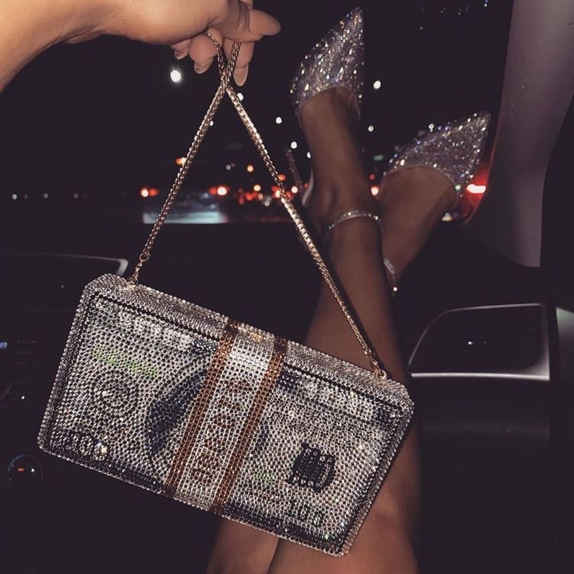 Fashion Clutch 🤑