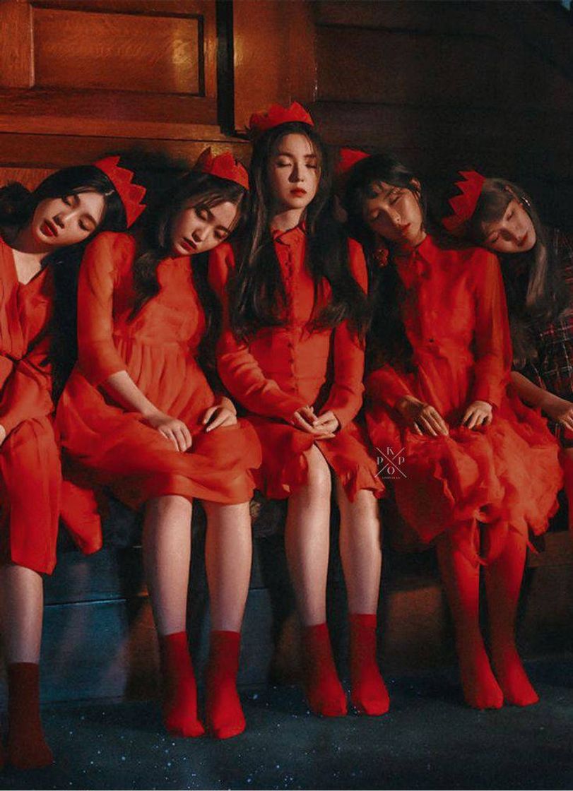 Moda Red Velvet/Peek-A-Boo