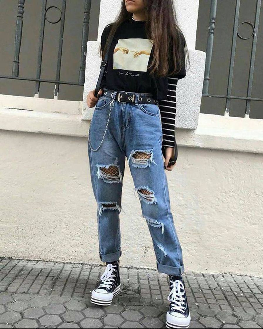 Moda Look egirl com blusa listrada