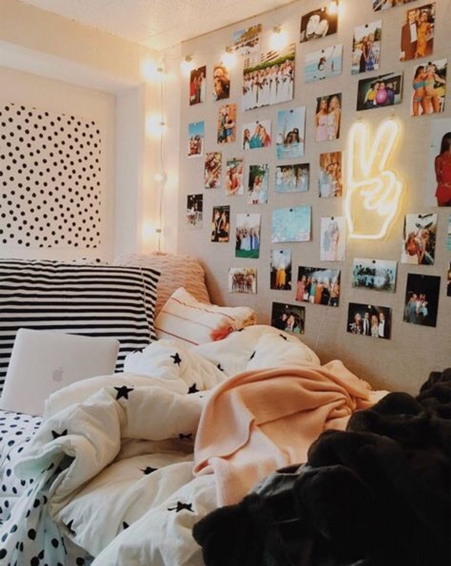 Moda olha esse quarto💖