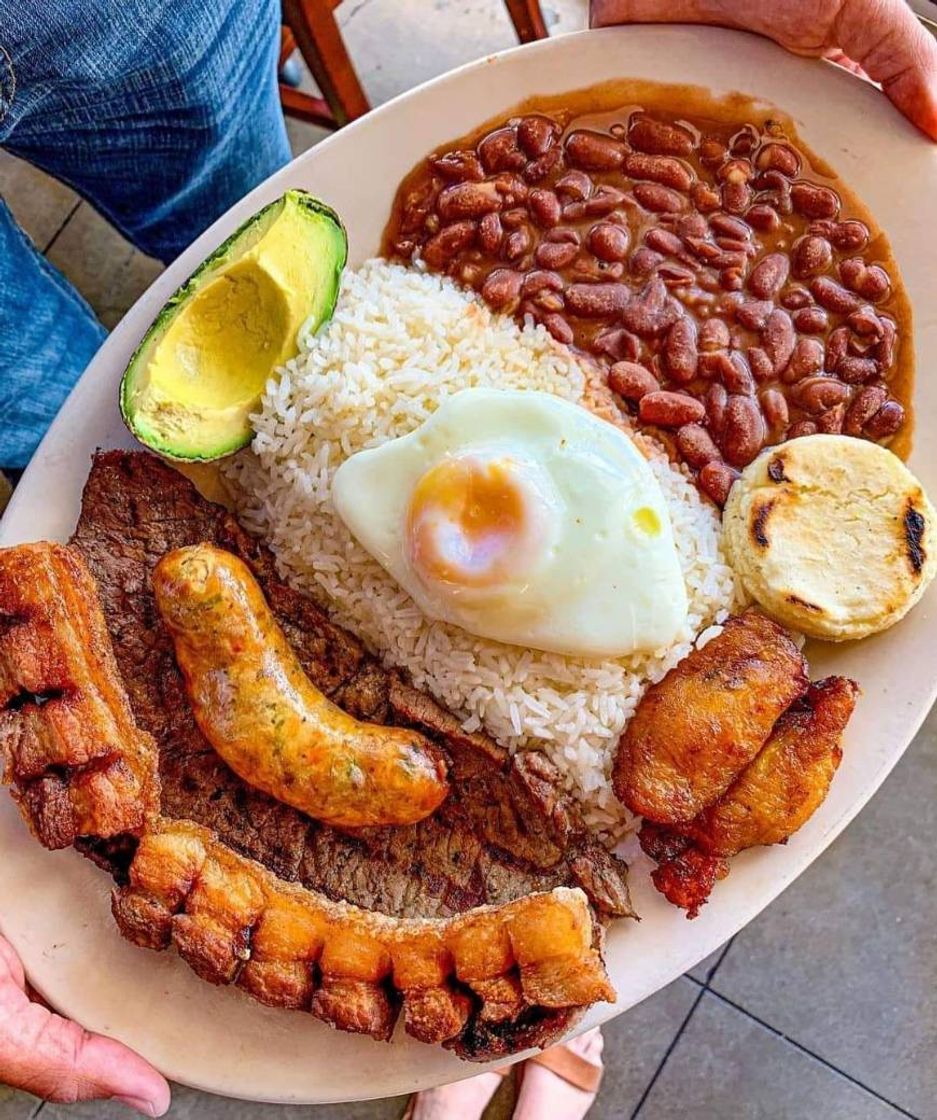 Restaurantes BANDEJA PAISA