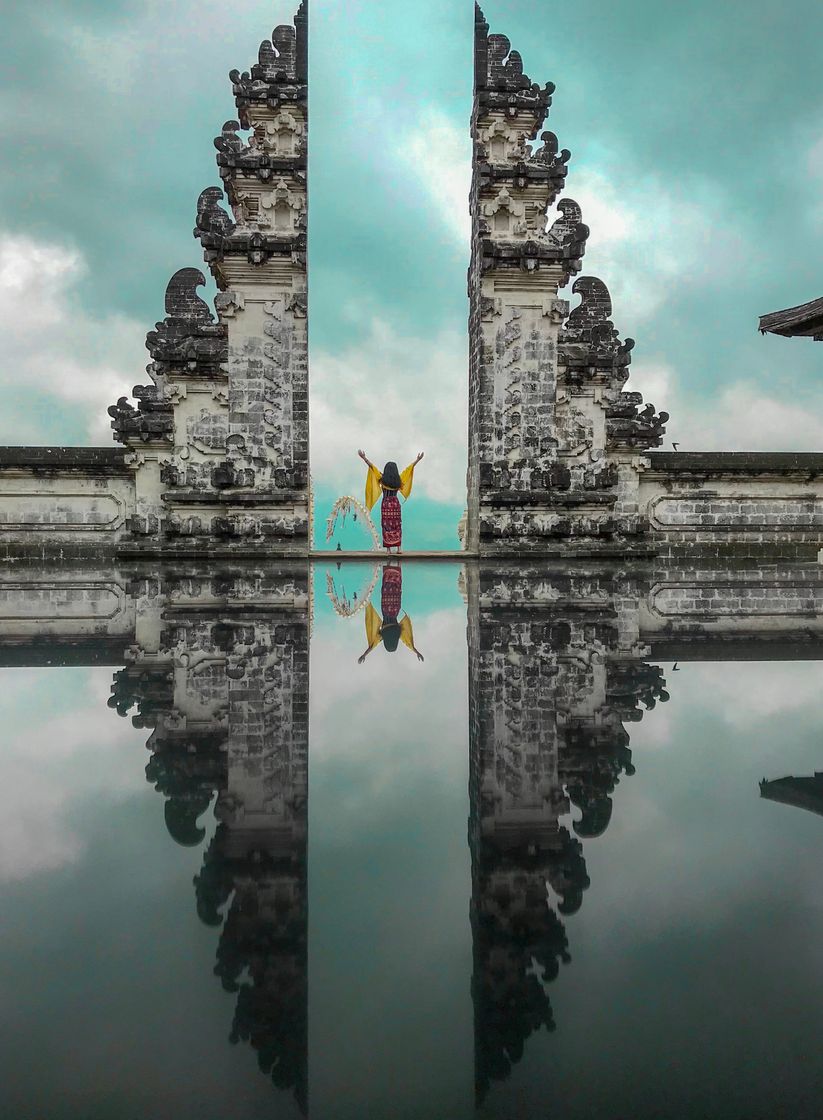 Place Pura Penataran Agung Lempuyang