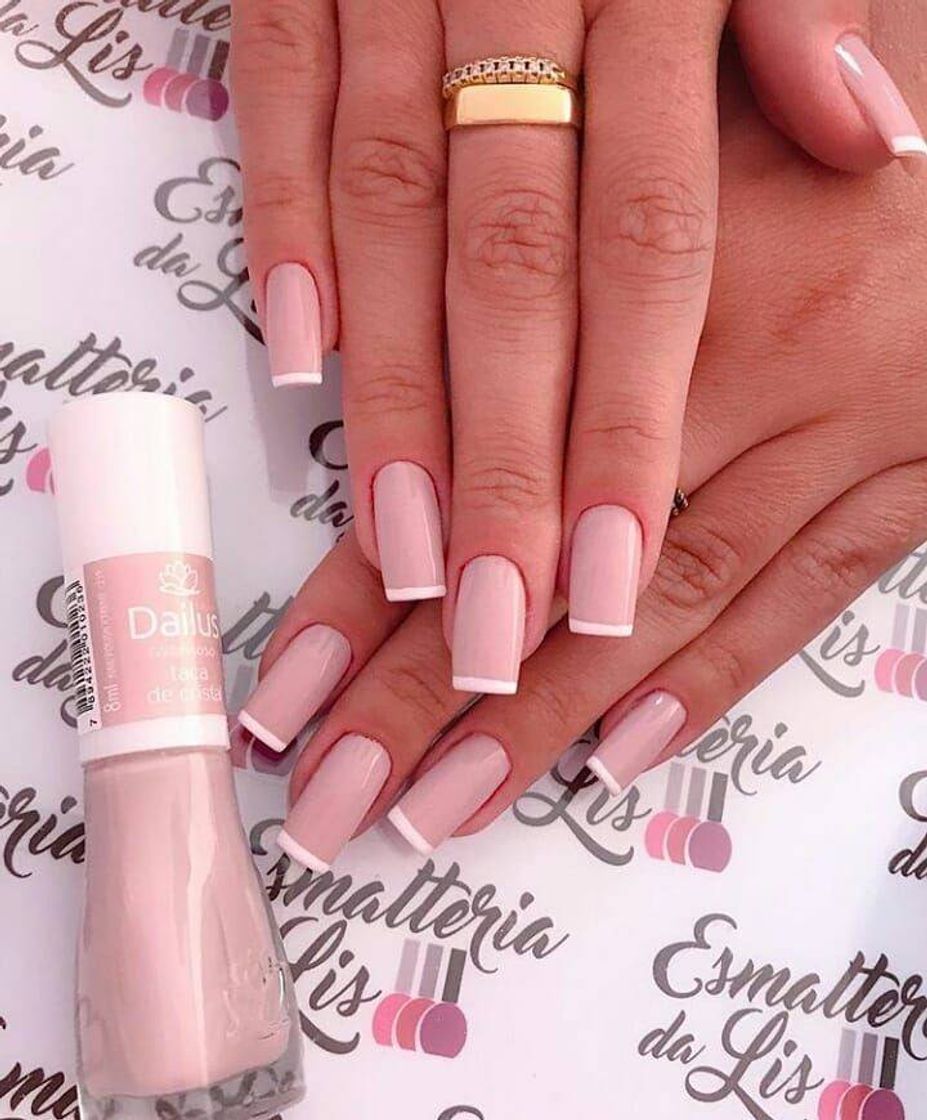 Moda Unhas francesinha