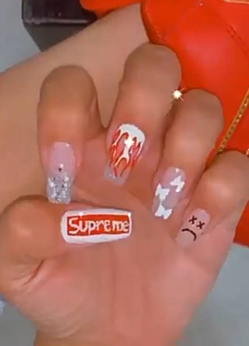 Essa da supreme tbm ta tudo