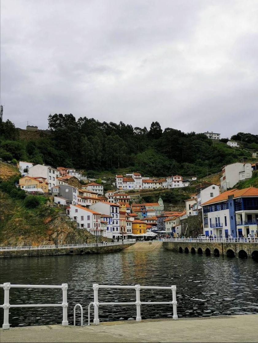 Lugar Cudillero