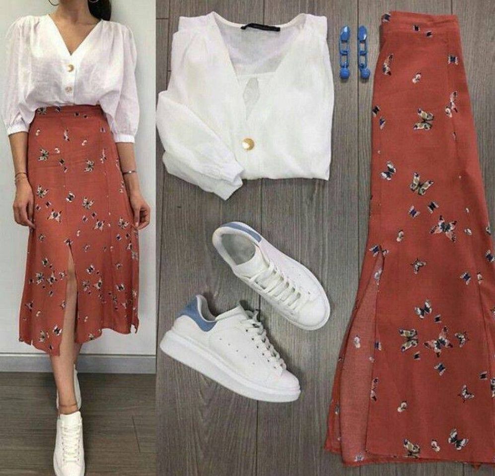 Fashion Inspirações com saia e tênis, básico e lindo