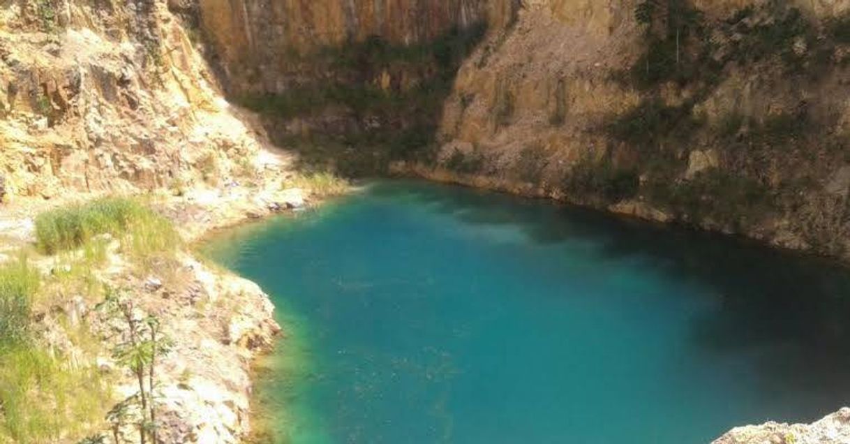 Place Lagoa Azul