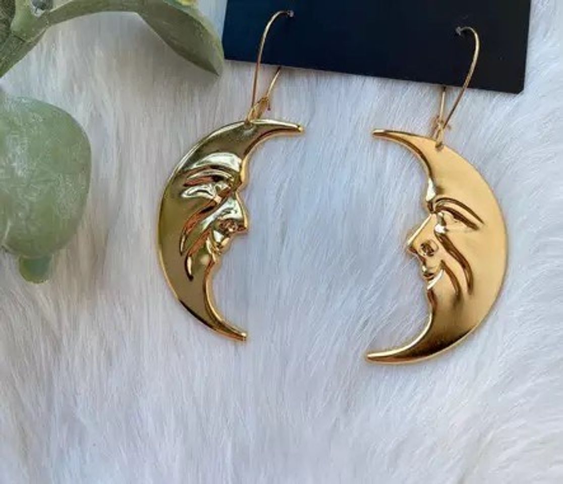 Fashion Aretes de media luna! 🌒 