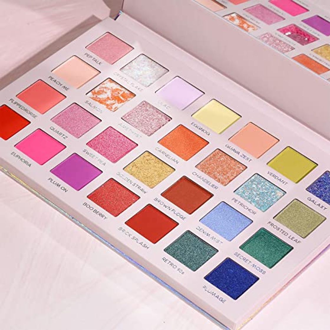 Producto Paleta de sombras de ojos de maquillaje Pudaier