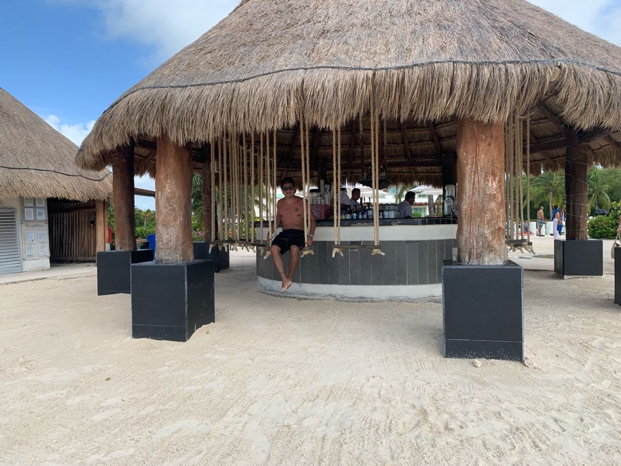 Place BlueBay Grand Esmeralda