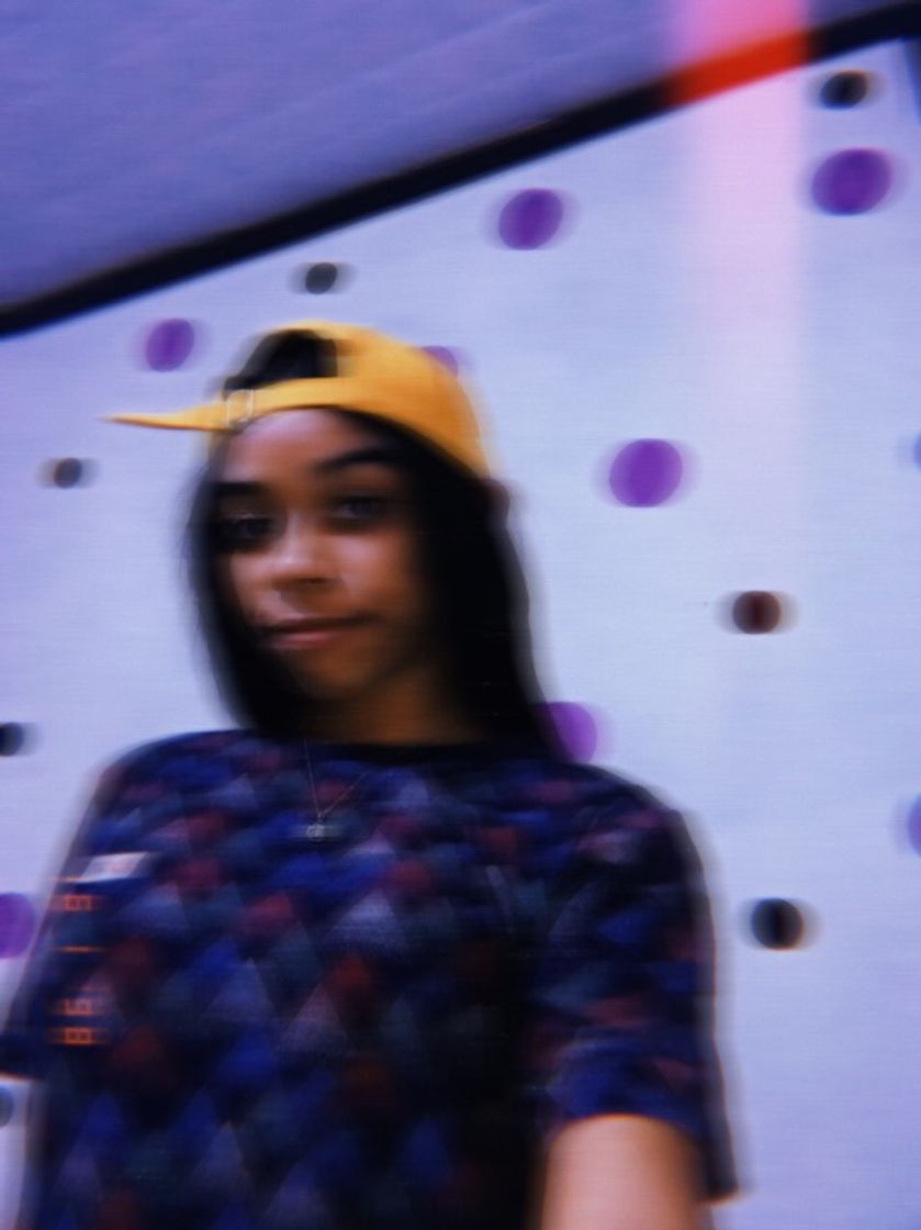 Fashion Aqui está mas uma das fotos tumblr minhas ❤️👌🏻🥰 