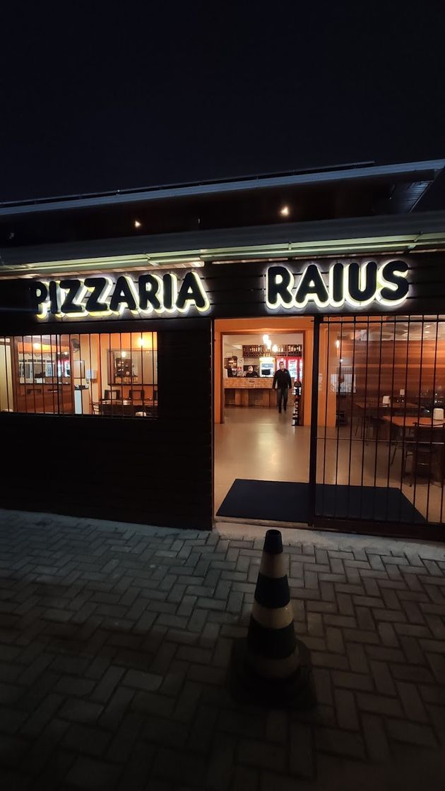 Restaurants Raius Pizzaria e Lanchonete