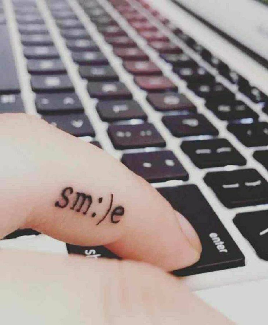 Social Sm:)e