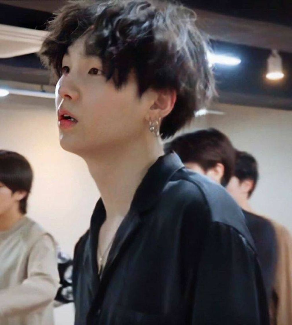 Moda YOONGI