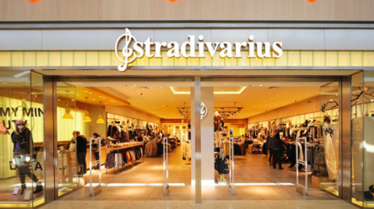 Moda Stradivarious