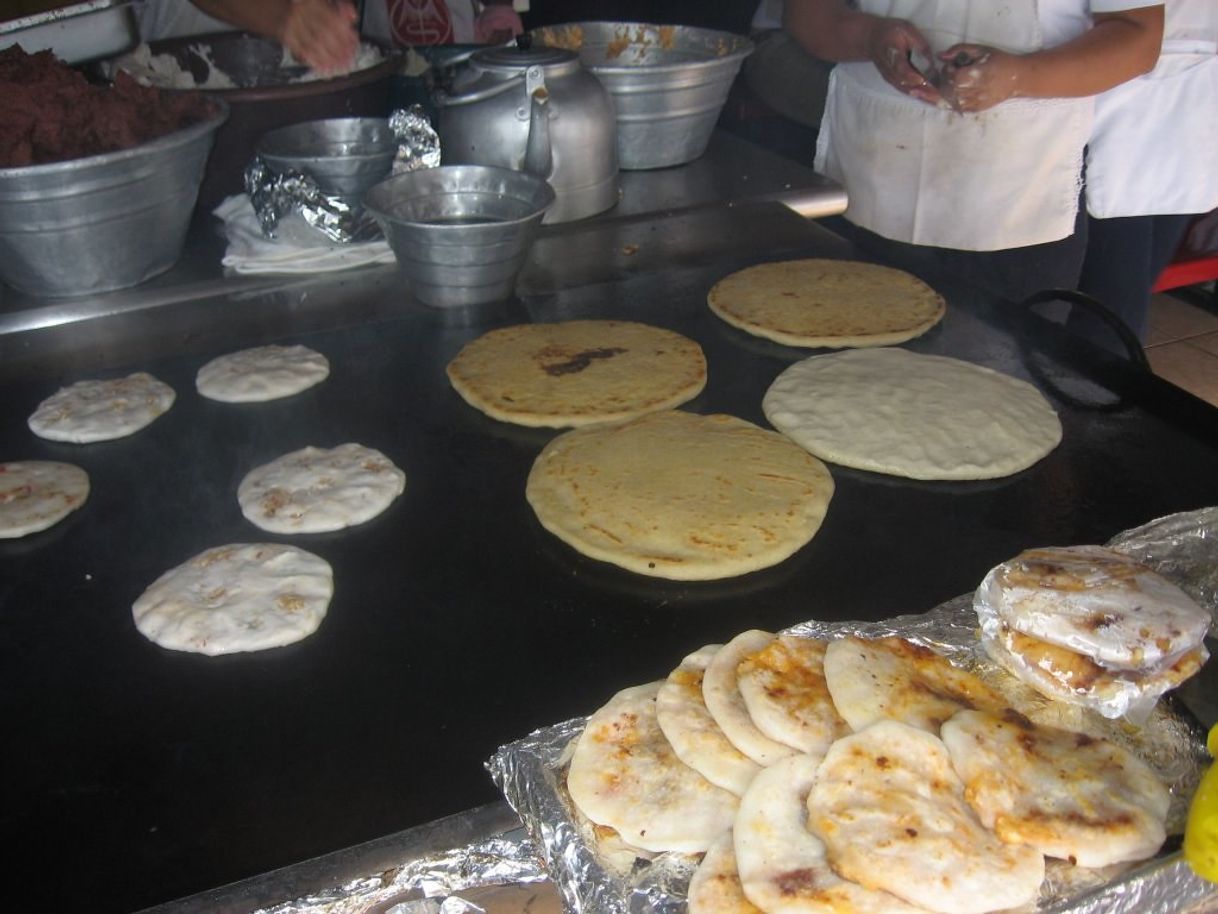 Restaurants Pupusería Autopista