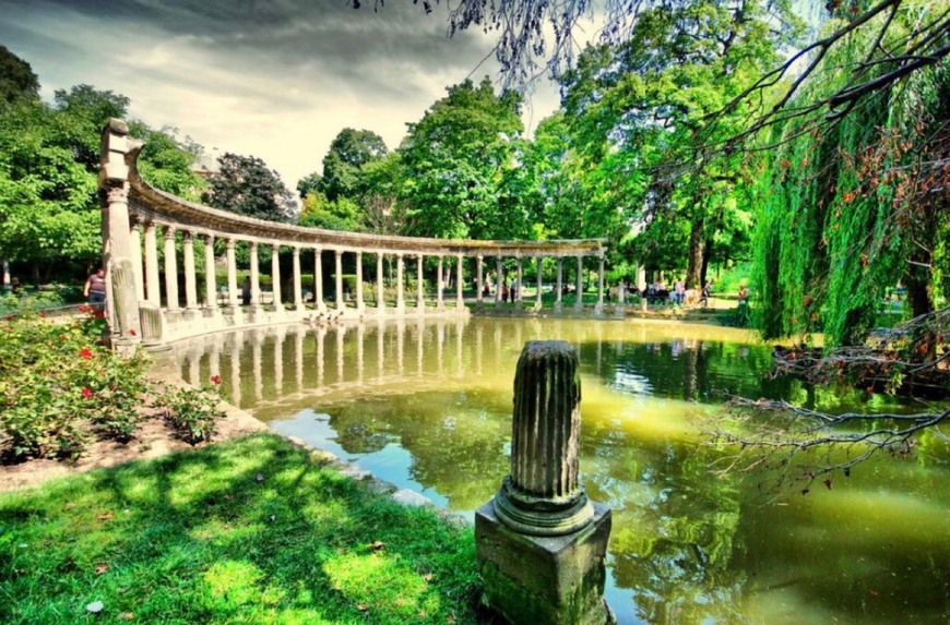 Place Parque Monceau - Paris