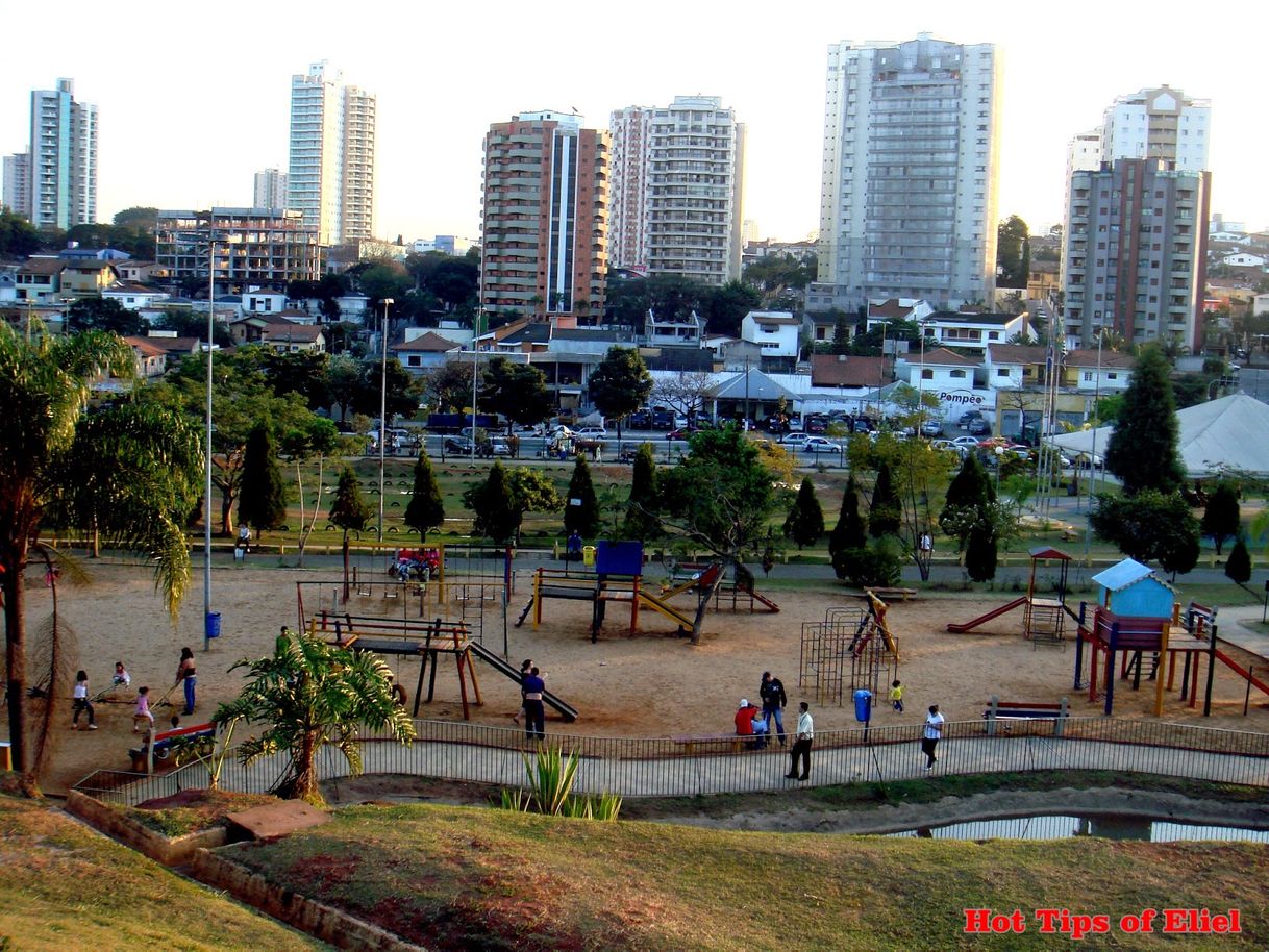 Lugar Bosque Maia