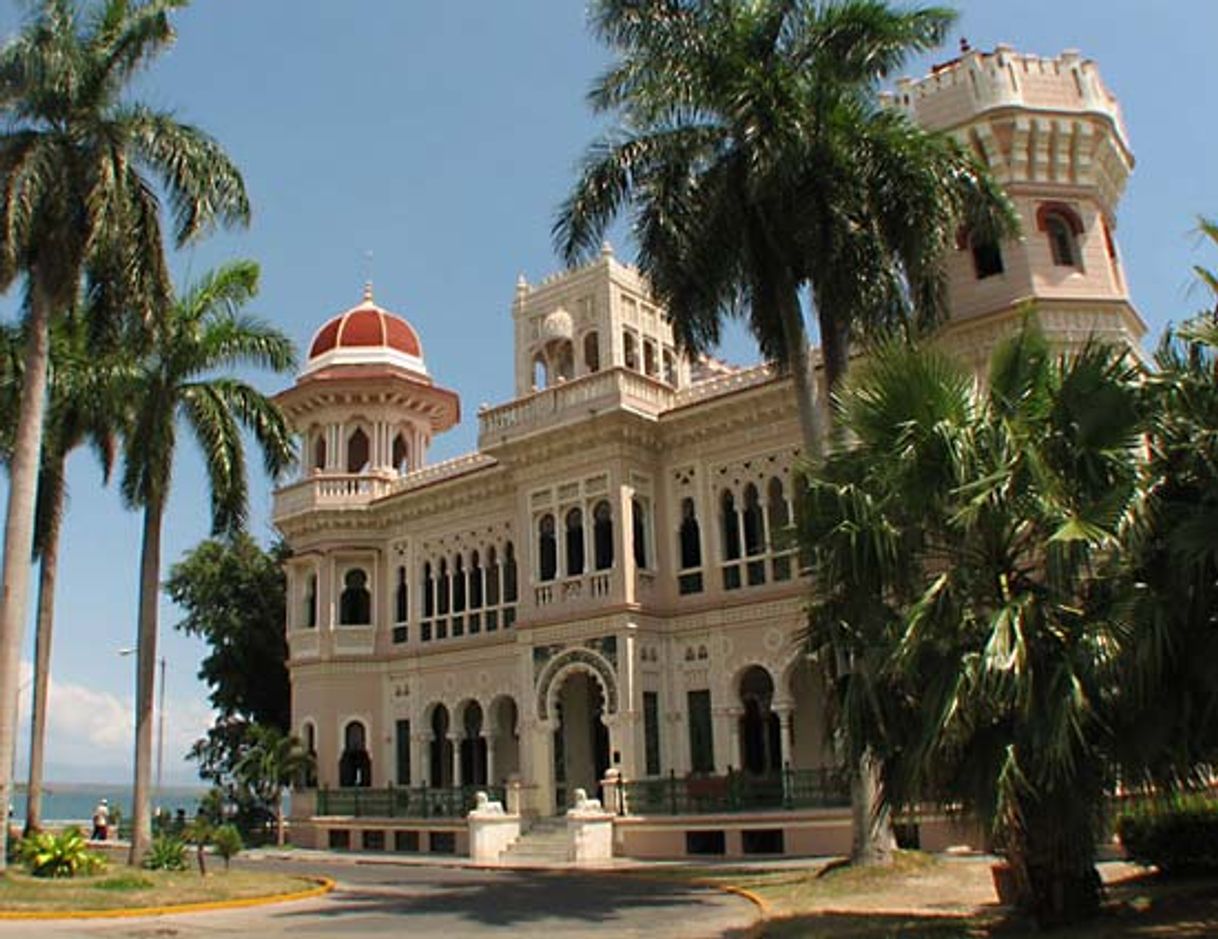 Place Cienfuegos