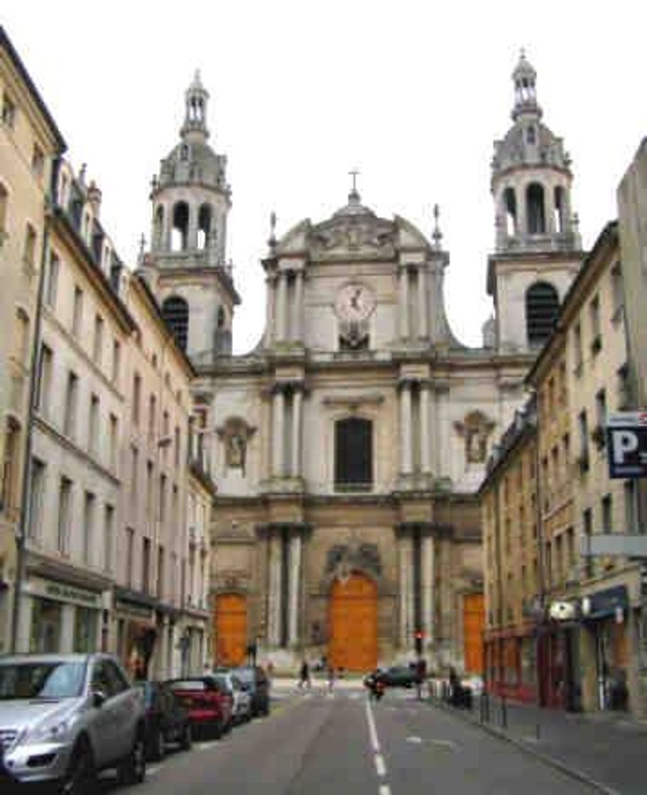 Lugares Nancy Cathedral