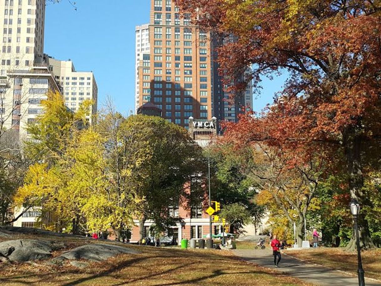 Lugar West Side YMCA