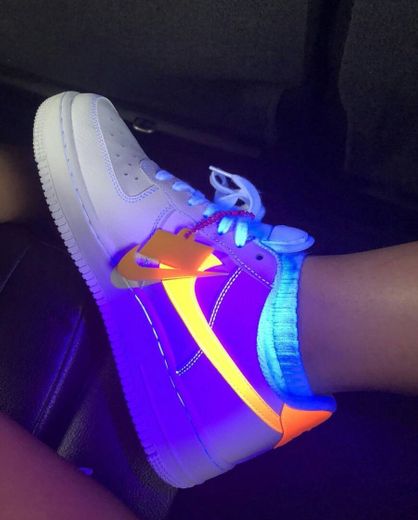 Nike • tênis florescente 