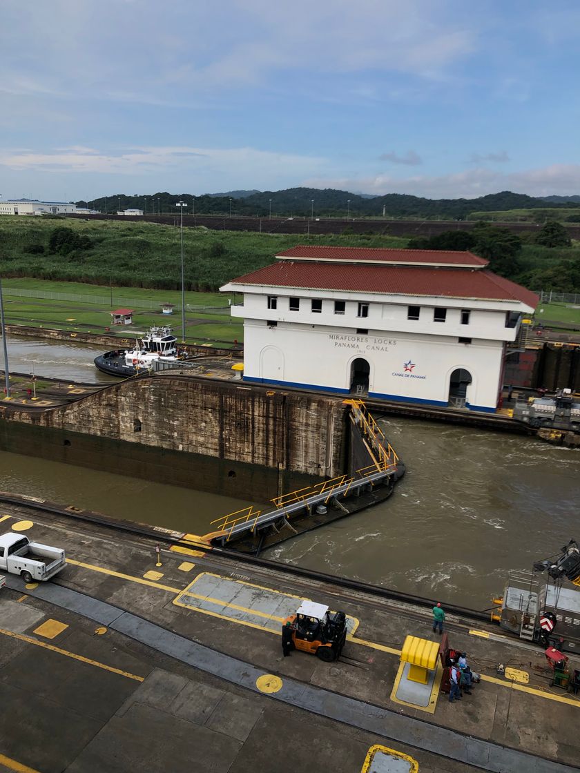 Lugar Esclusas de Miraflores