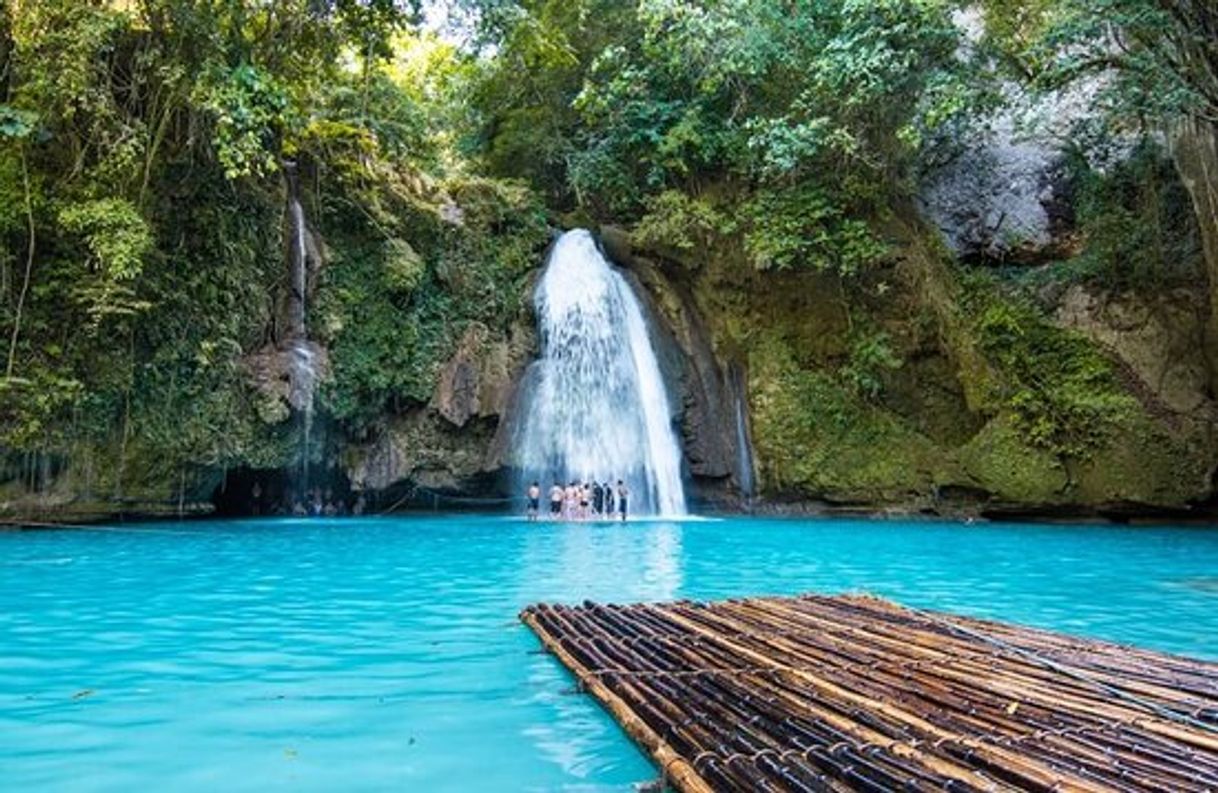 Place Kawasan Falls