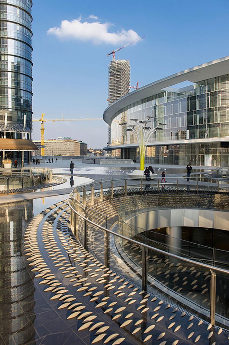 Lugar Piazza Gae Aulenti