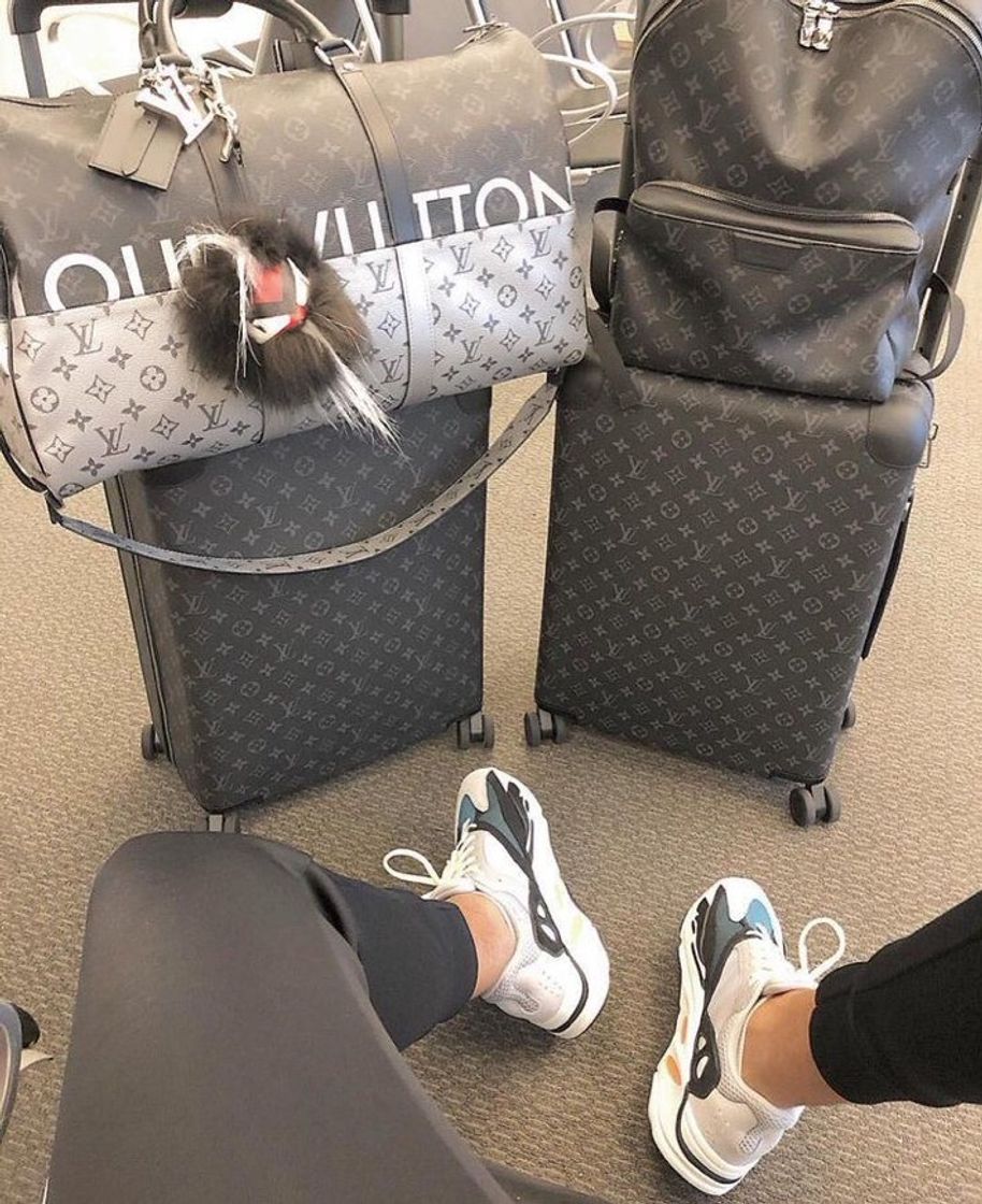 Fashion ✈️🧳