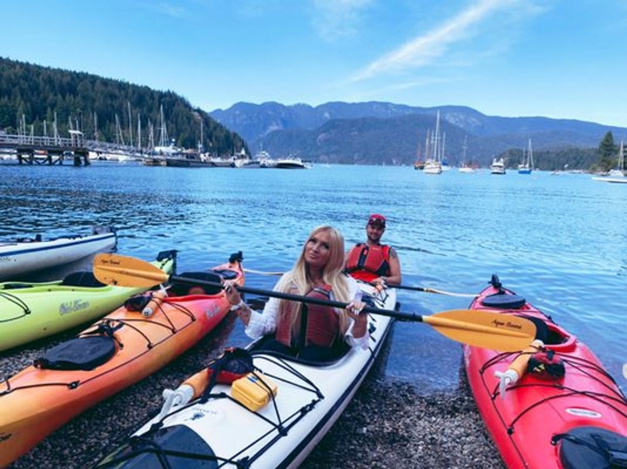 Place Deep Cove Kayak Centre