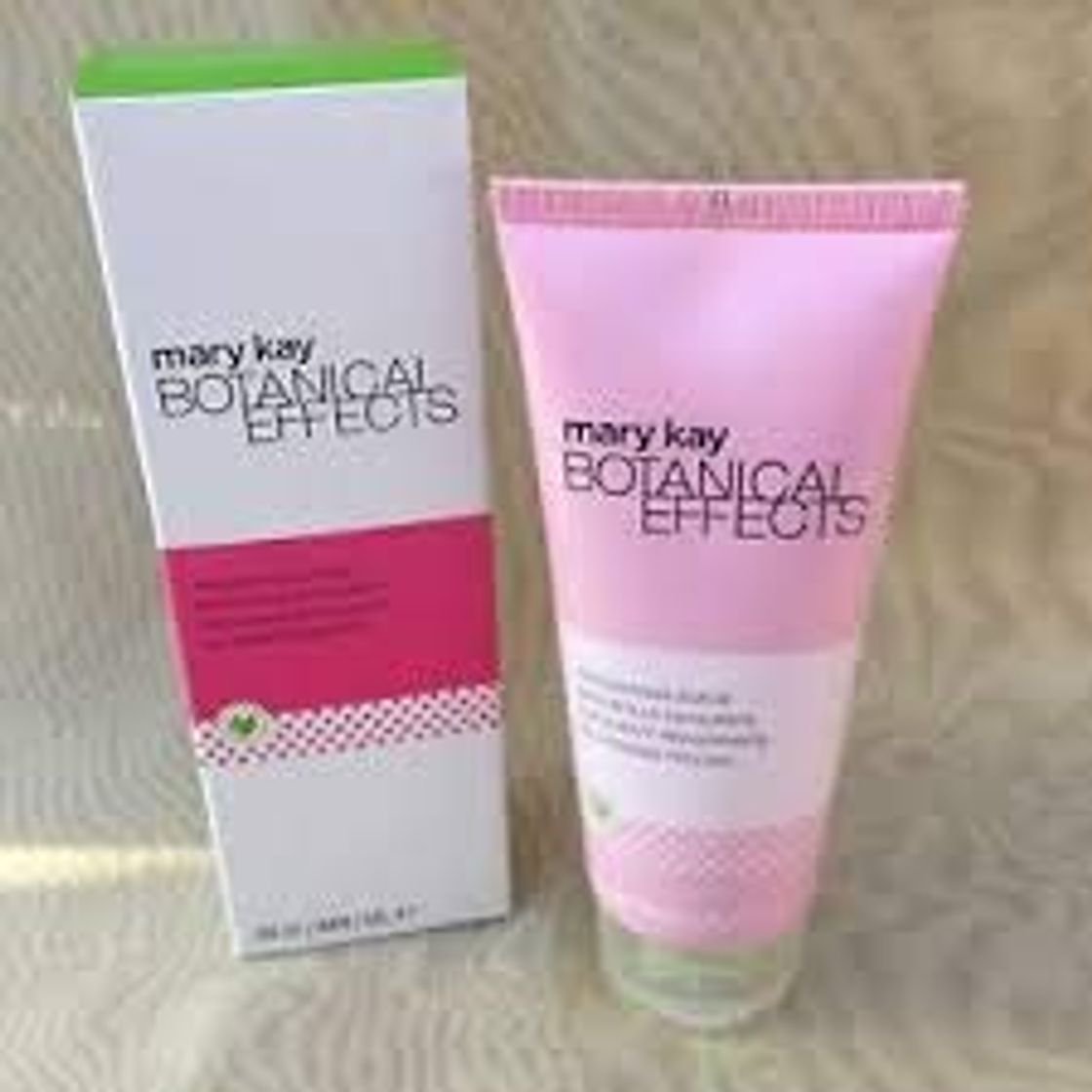 Products Mary Kay Botanical Effects MHD 2020 - Exfoliante para invierto