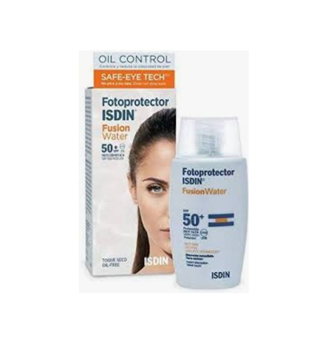 Social Isdin Fusion Water SPF 50 Foto Protector Cuidado Solar
