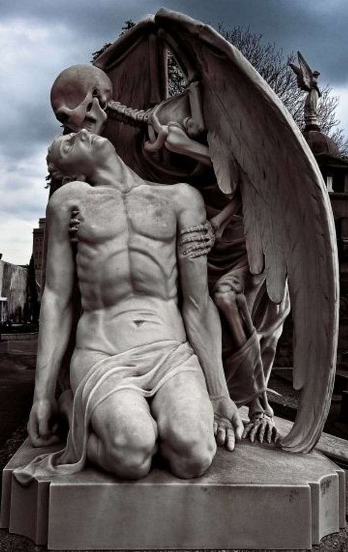 Social O beijo da morte por Jaume Barba.