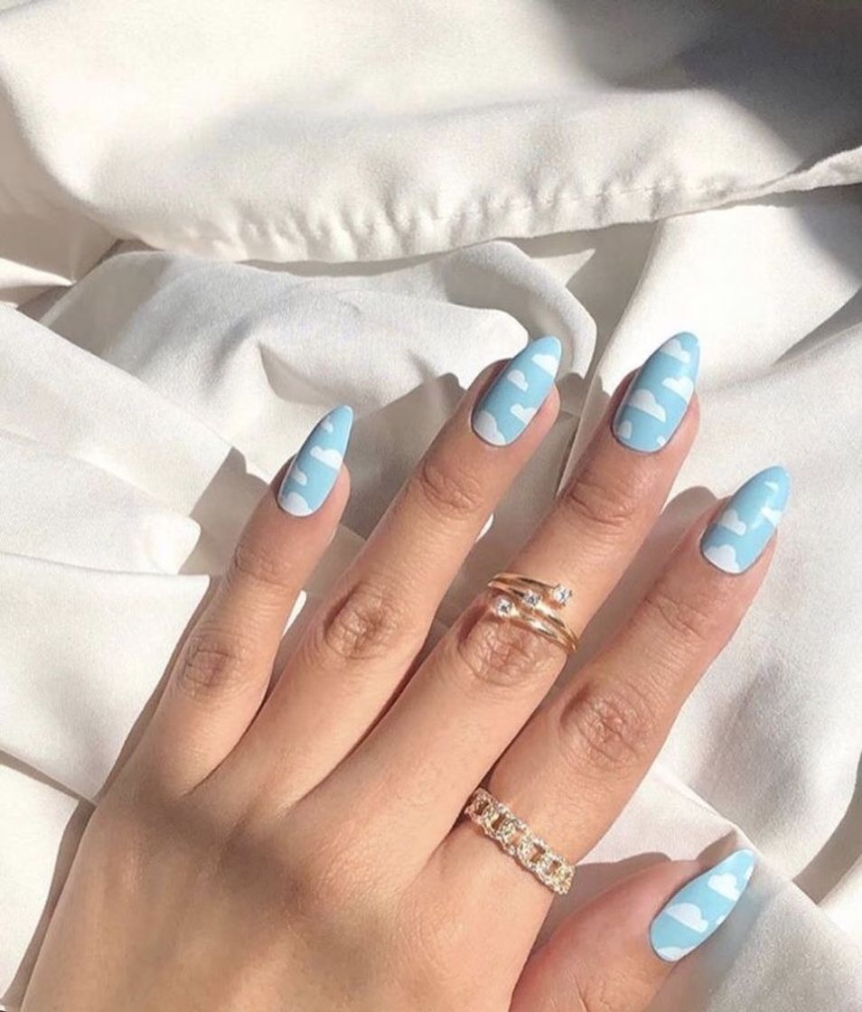 Moda blue nails