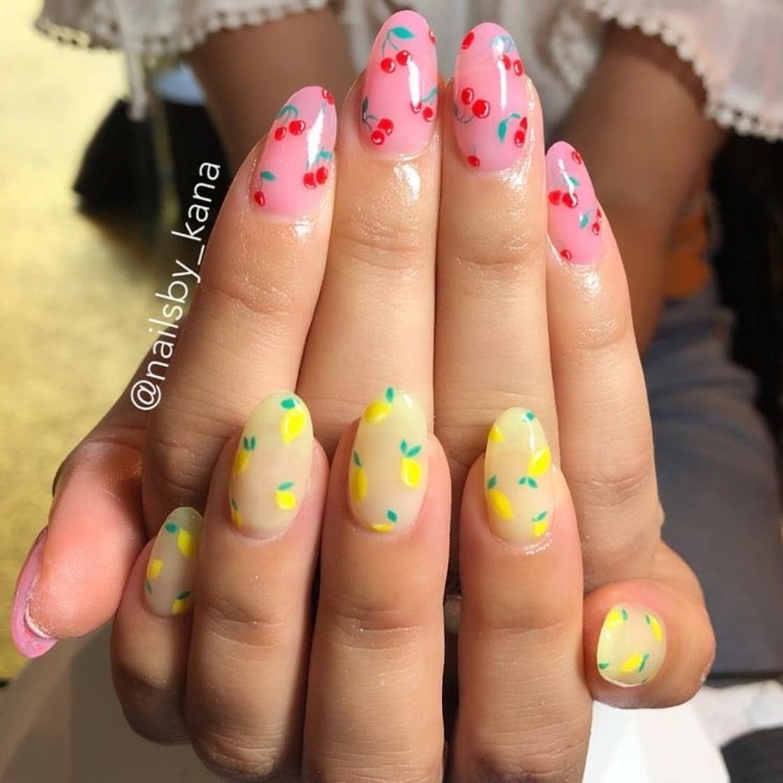 Moda fruit nails